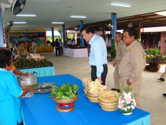 ประมวลภาพการพิจารณากลั่นกรองนายอำเภอแหวนเพชร ของนายฐานิต พรหมทอง นายอำเภอเมืองสุราษฎร์ธานี